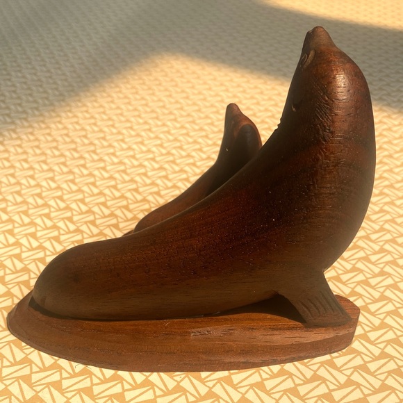 Vintage Sculpture Mid Century Wood Seal Sea Lion Marine Animals Statue Figurine - Picture 3 of 6